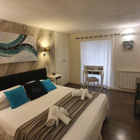 Delsi Suites Pantheon Rome Exterior photo