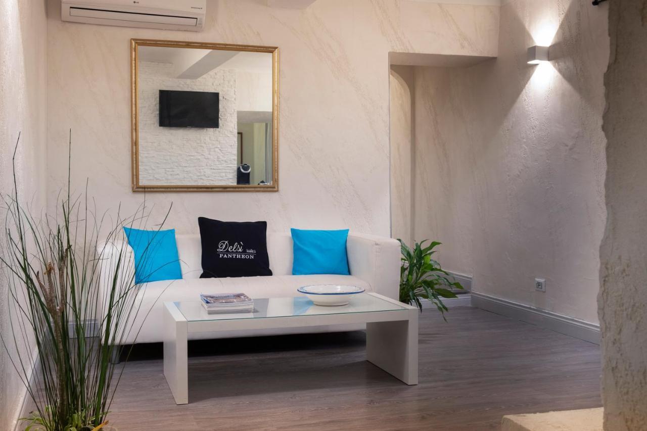 Delsi Suites Pantheon Rome Exterior photo