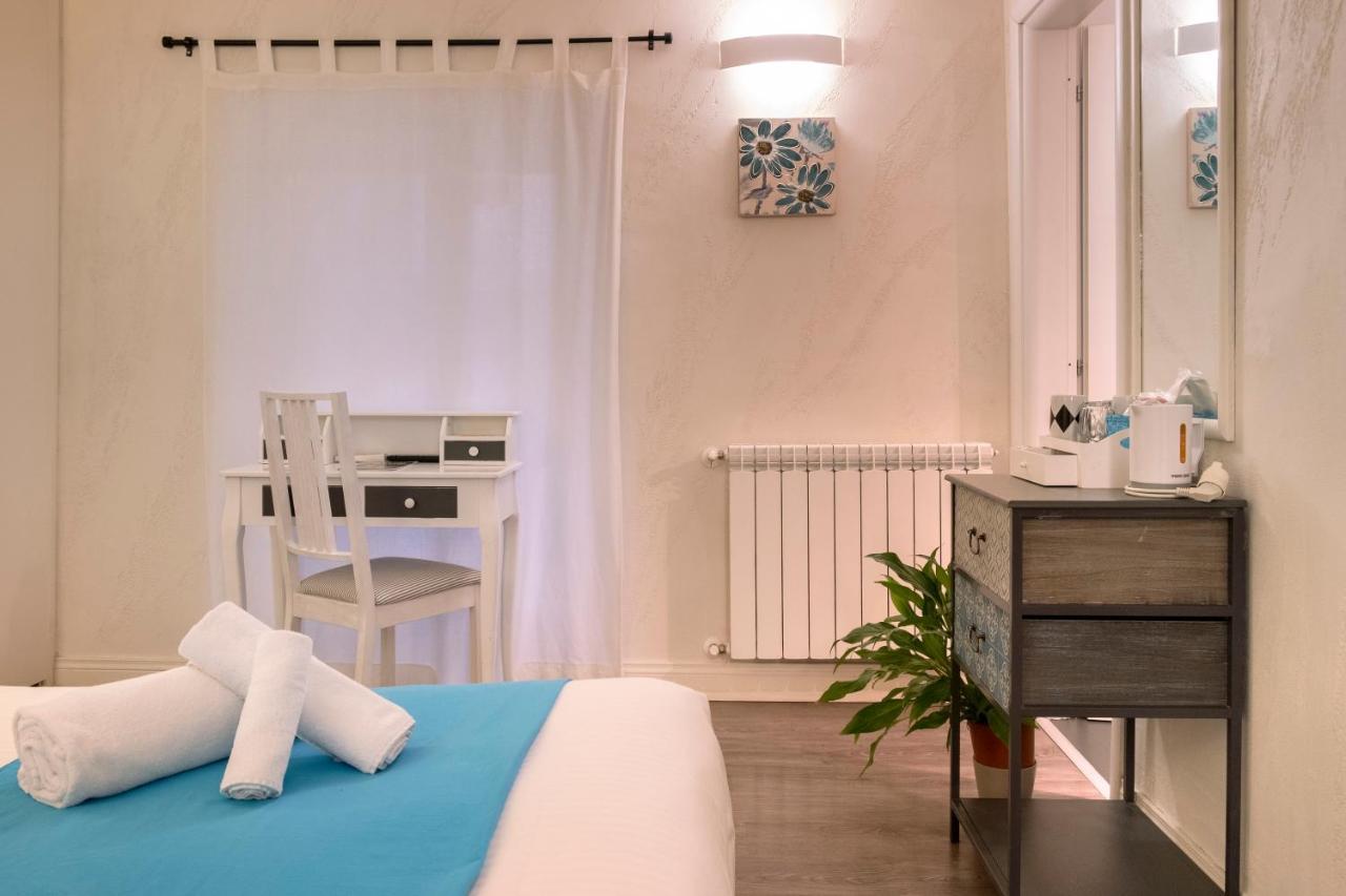 Delsi Suites Pantheon Rome Exterior photo